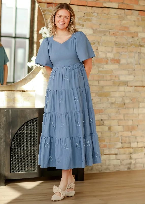 Chic Clothes For Women Seize Bargains Embroidered Blue Flutter Sleeve Dress