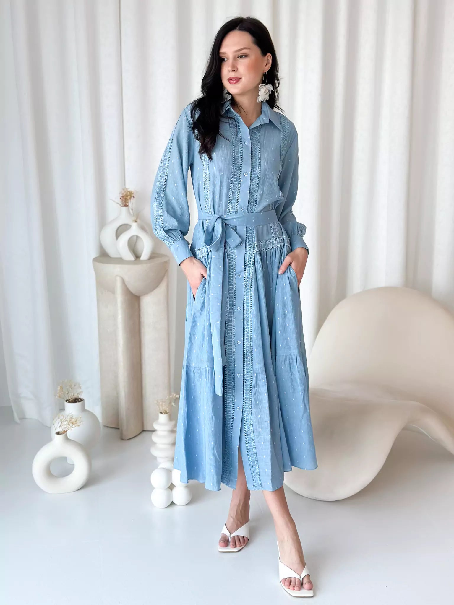 Women's Vintage-Inspired Outfit Fresh Styles, Fresh Deals Viola Solid Dress - Blue