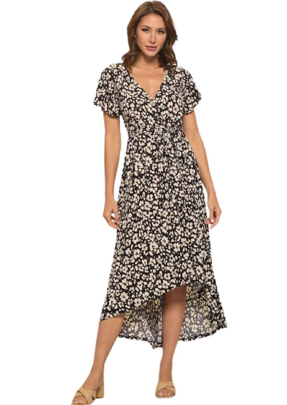 Stylish Outerwear Clothes For Women Seasonal Picks Black & Tan Floral Printed Maxi Dress