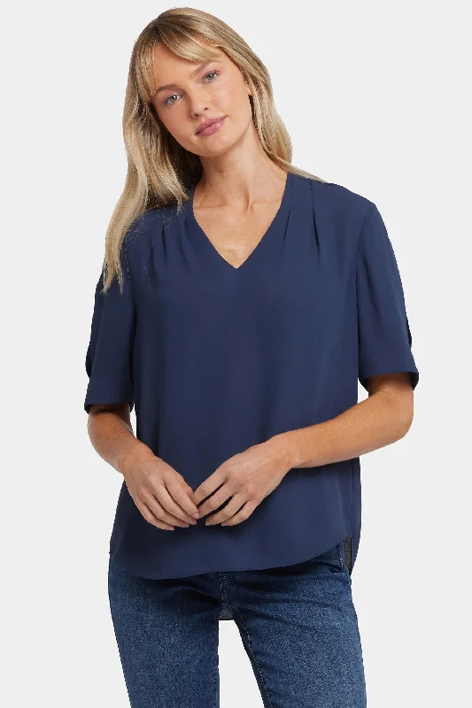 Huge Price Cut Charming Top - Oxford Navy