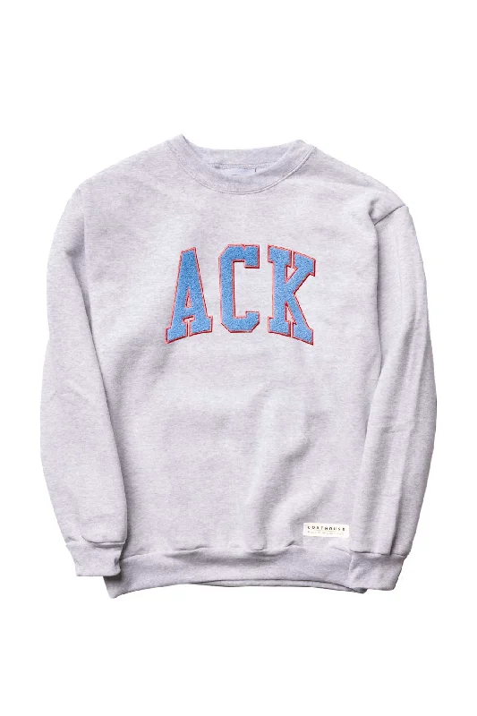 Essentials On Sale BOATHOUSE ACK CHENILLE CREW